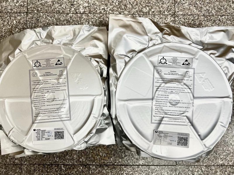 电子元器件：构建未来科技的基石